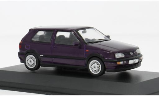 Modelauto Volkswagen Golf VR6 MKIII lila 1994 1/43 Solido