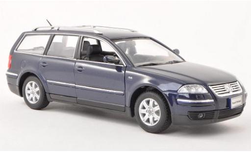 Modelauto Volkswagen Passat Base Variant bla 1/24 Welly