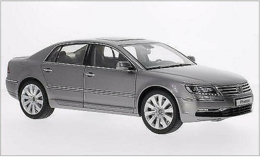Volkswagen Phaeton Base 1/18 Kyosho metallic grijs modelauto