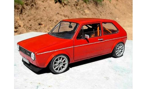 Volkswagen Golf GTI 1/18 Solido preparation piste rallye modelauto