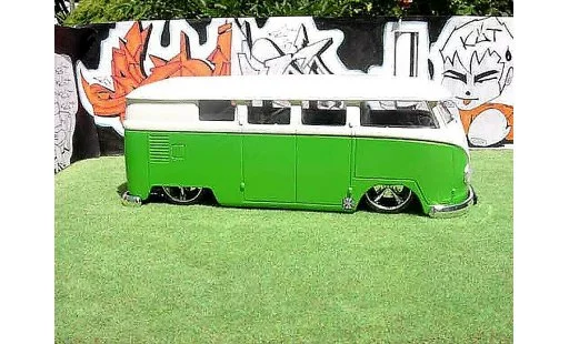 Volkswagen Combi Base 1/18 Solido top shop modelauto