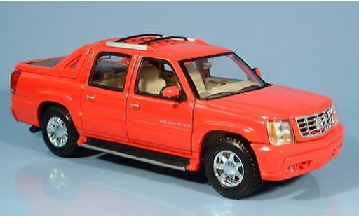 Modelauto Cadillac Escalade pickup EXT rood 2002 1/24 Welly