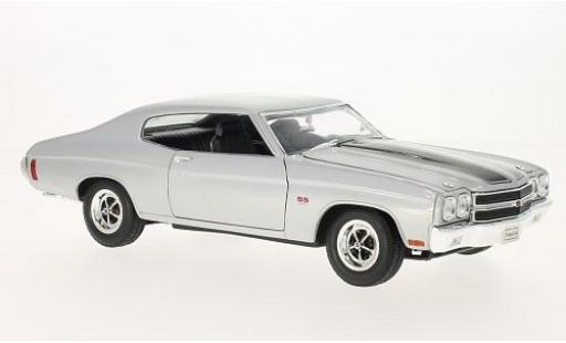 Modelauto Chevrolet Chevelle SS 454 grijs/zwart 1970 1/18 Welly