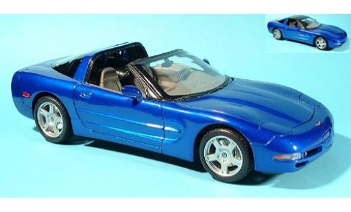 Modelauto Chevrolet Corvette Coupe blauw 1999 1/18 Welly