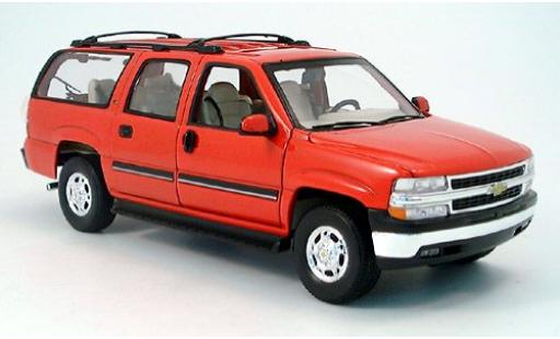 Modelauto Chevrolet Suburban suv rood 1/18 Welly