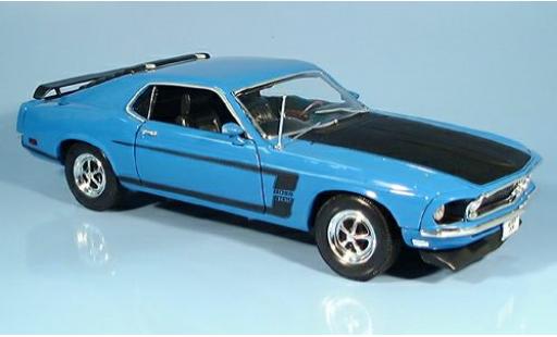 Modelauto Ford Mustang Hardtop blauw 1969 1/18 Welly
