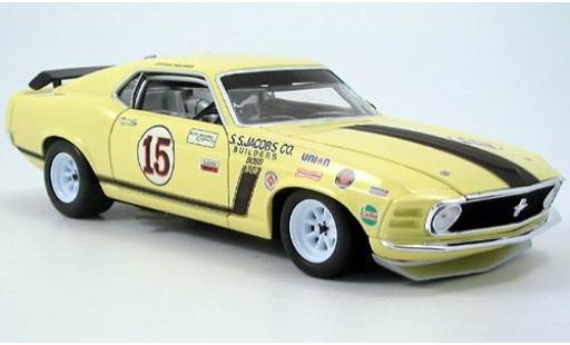 Modelauto Ford Mustang Rally Rennversion No. 15 geel 1970 1/18 Welly