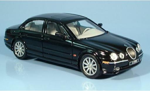 Modelauto Jaguar S-Type Base zwart 1/24 Welly