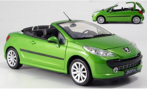 Modelauto Peugeot 207 CC met.-groen 1/18 Welly