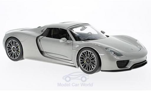 Modelauto Porsche 918 Base Spyder grijs 2011 Hard Top 1/18 Welly