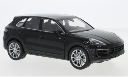 Modelauto Porsche Cayenne Turbo zwart 1/24 Welly