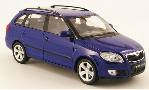 Modelauto Skoda Fabia Combi II blauw sans Vitrine 1/24 Welly