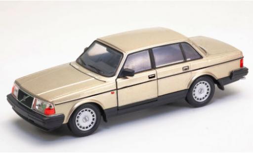 Modelauto Volvo 240 GL gold 1/24 Welly