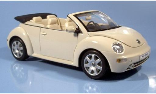 Modelauto Volkswagen New Beetle Cabriolet beige 2003 1/18 Welly