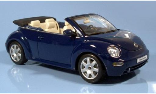 Modelauto Volkswagen New Beetle Cabriolet blauw 2003 1/18 Welly