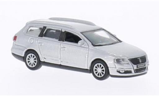 Modelauto Volkswagen Passat B6 Variant grijs 2008 1/87 Welly