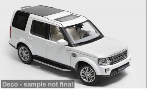 Modelauto Land Rover Range Rover Base Discovery 4 wit 2009 1/18 WhelArt