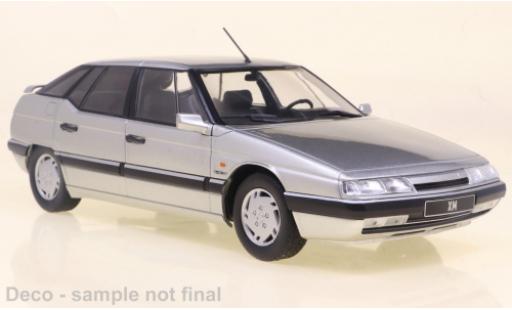 Modelauto Citroen XM Berline d 1989 1/24 WhiteBox