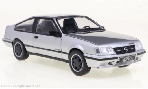 Modelauto Opel Monza GSE A2 grijs 1983 1/24 WhiteBox