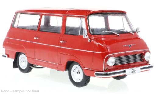 Modelauto Skoda 1203 Base rood 1968 1/24 WhiteBox