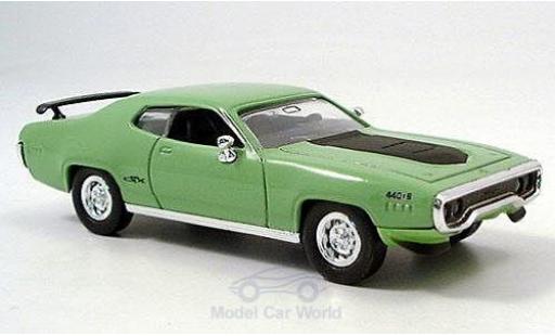 Modelauto Plymouth GTX 1971 groen/zwart 1/43 Yat Ming